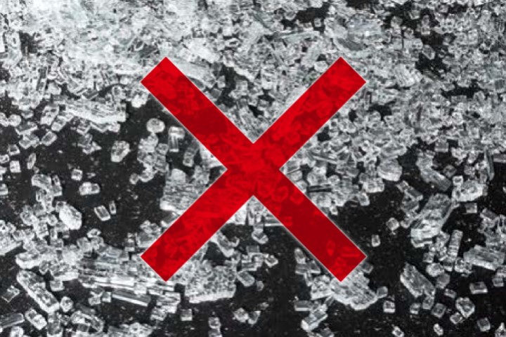 photo of how heat-resistant tempered glass breaks