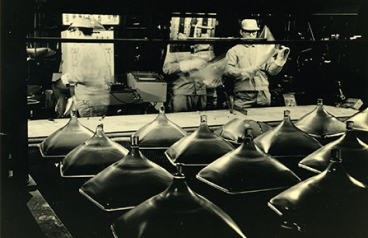 photo of manufacturing process of glass for CRT