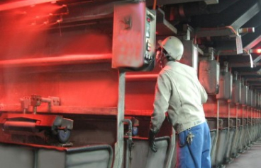 photo of molding process of glass fiber